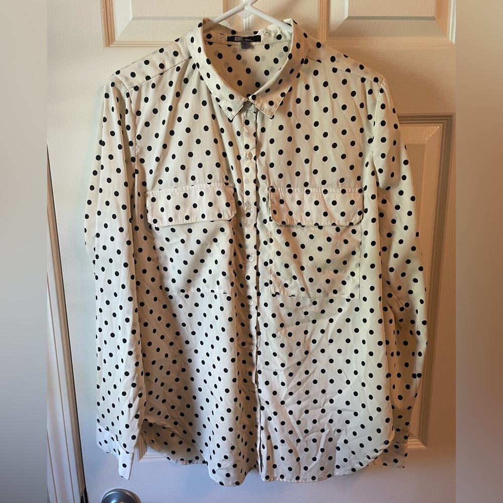Kut from the Kloth polka dot button down